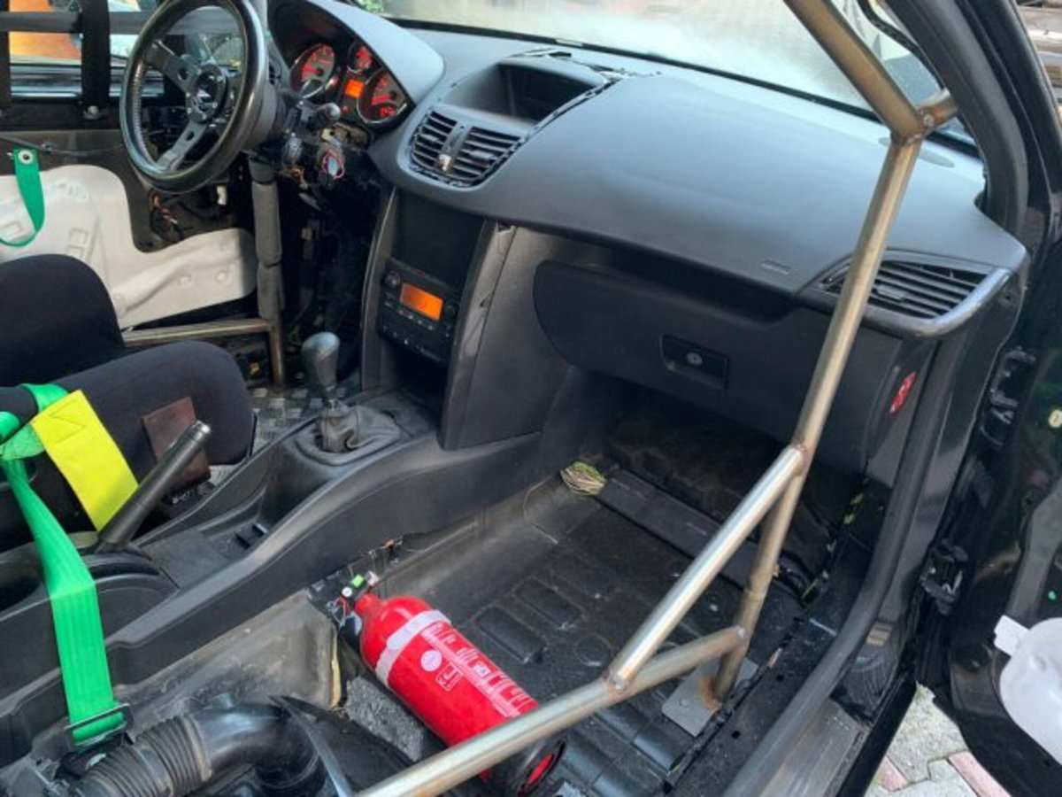 Peugeot 207 THP 150CV 3p. Féline (9)