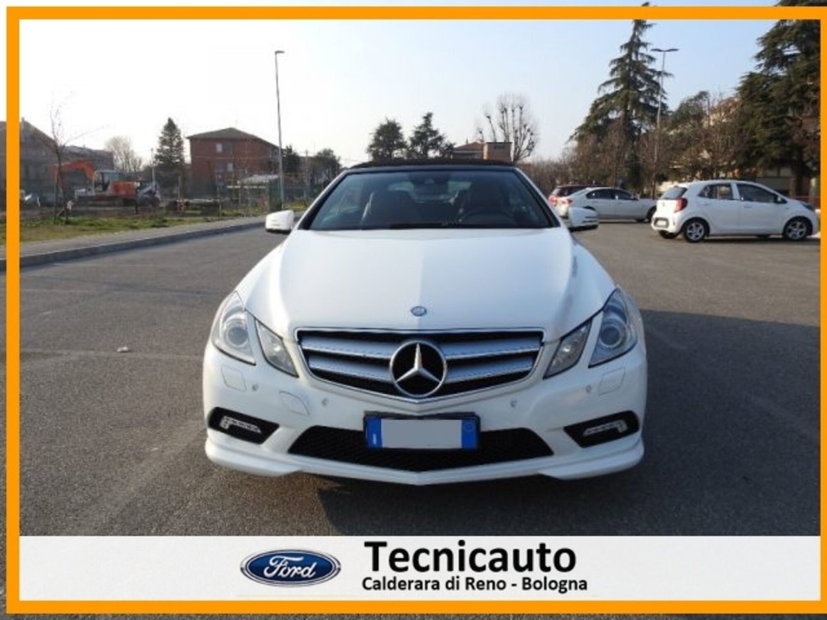 Mercedes-Benz Classe E Cabrio 250 CDI Cabrio BlueEFFICIENCY Executive (3)