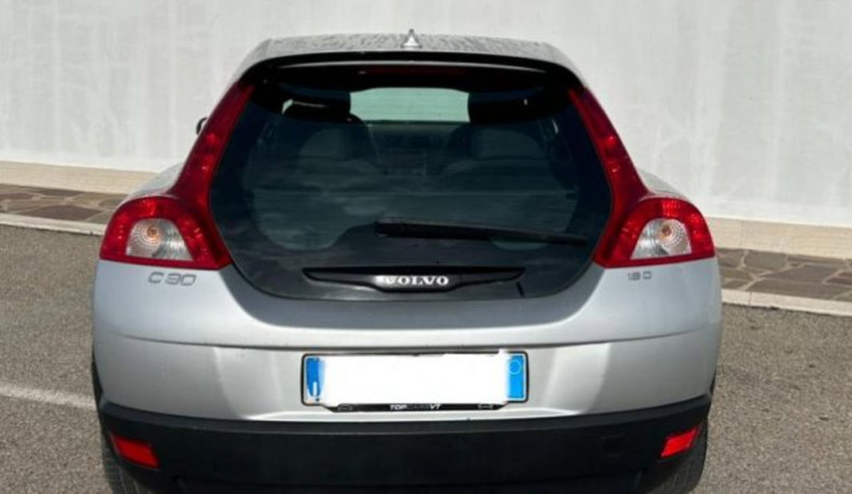 Volvo C30 1.6 D DRIVe Kinetic (3)