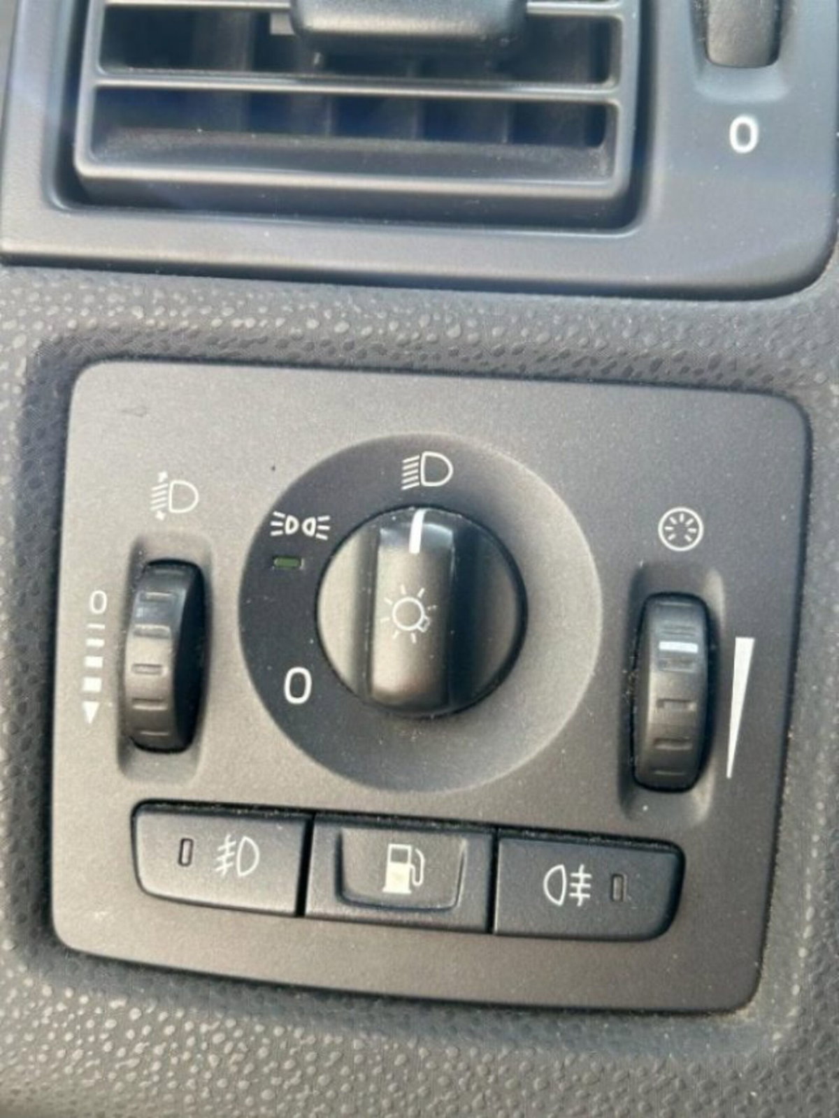 Volvo C30 1.6 D DRIVe Kinetic (9)