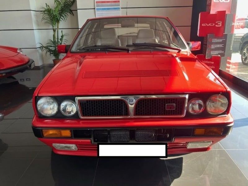 Lancia Delta turbo 16V HF integrale