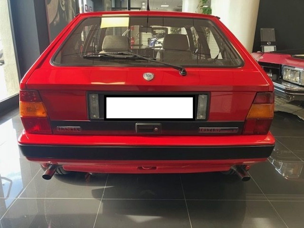 Lancia Delta turbo 16V HF integrale (7)