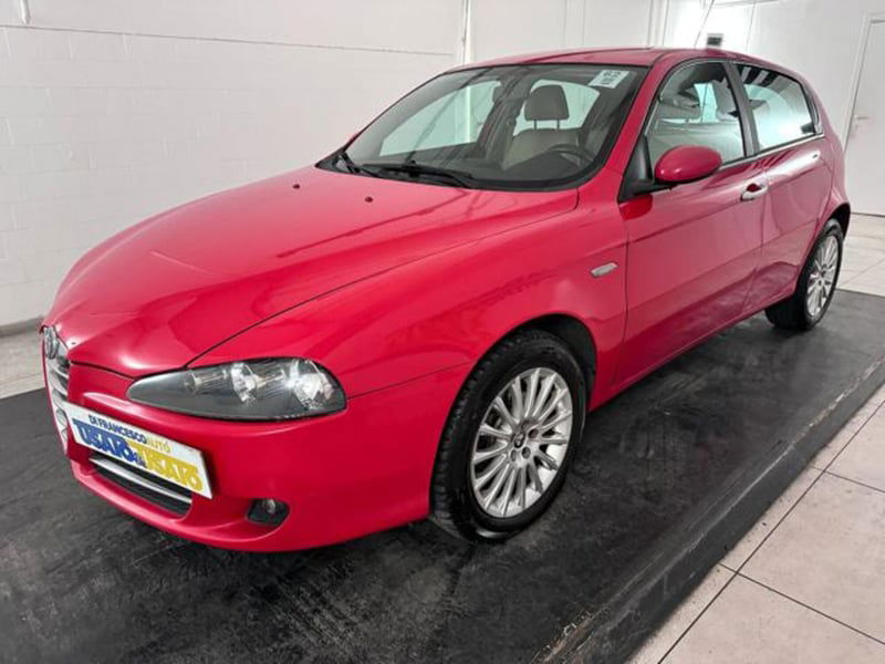Alfa Romeo 147 1.6 16V TS (105) 5 porte Distinctive