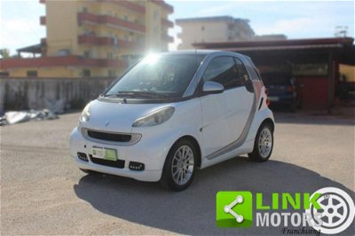 smart fortwo 1000 45 kW MHD coupé pure my 09 usata