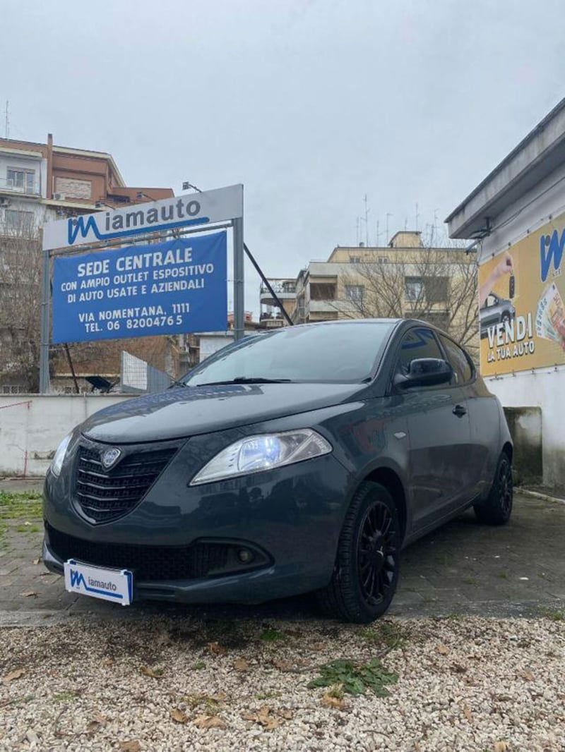 Lancia Ypsilon 1.2 69 CV 5 porte GPL Ecochic Gold
