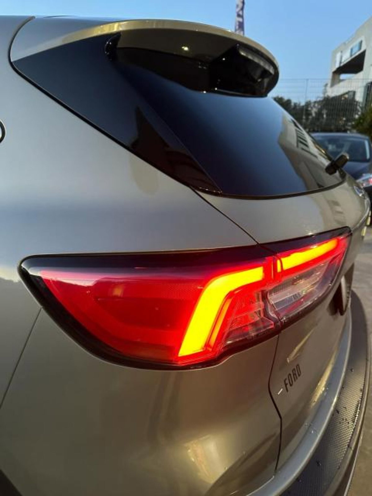 Ford Kuga 1.5 EcoBoost 150 CV 2WD Titanium (3)