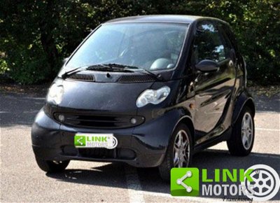 smart fortwo 800 40 kW coupé pure cdi my 09 usata