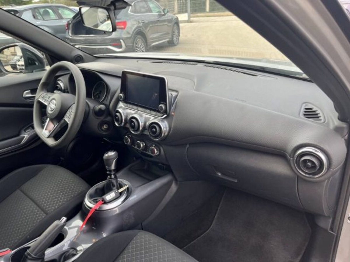 Nissan Juke 1.0 DIG-T 117 CV Acenta (11)
