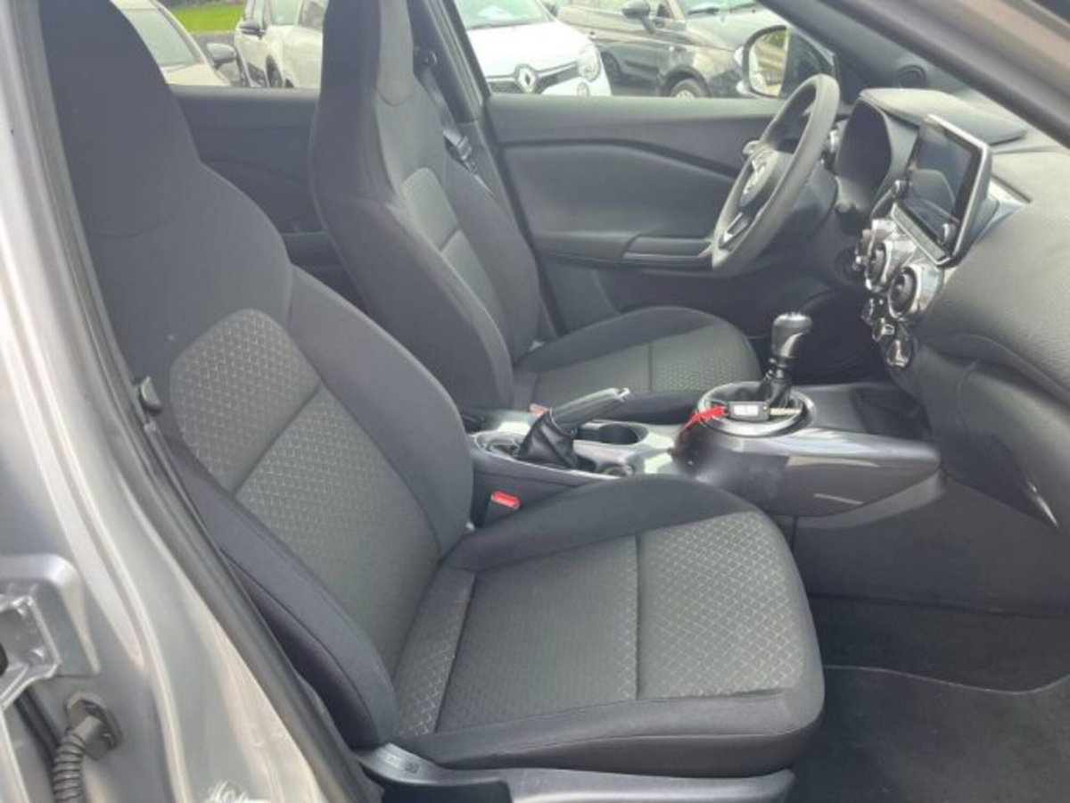 Nissan Juke 1.0 DIG-T 117 CV Acenta (9)
