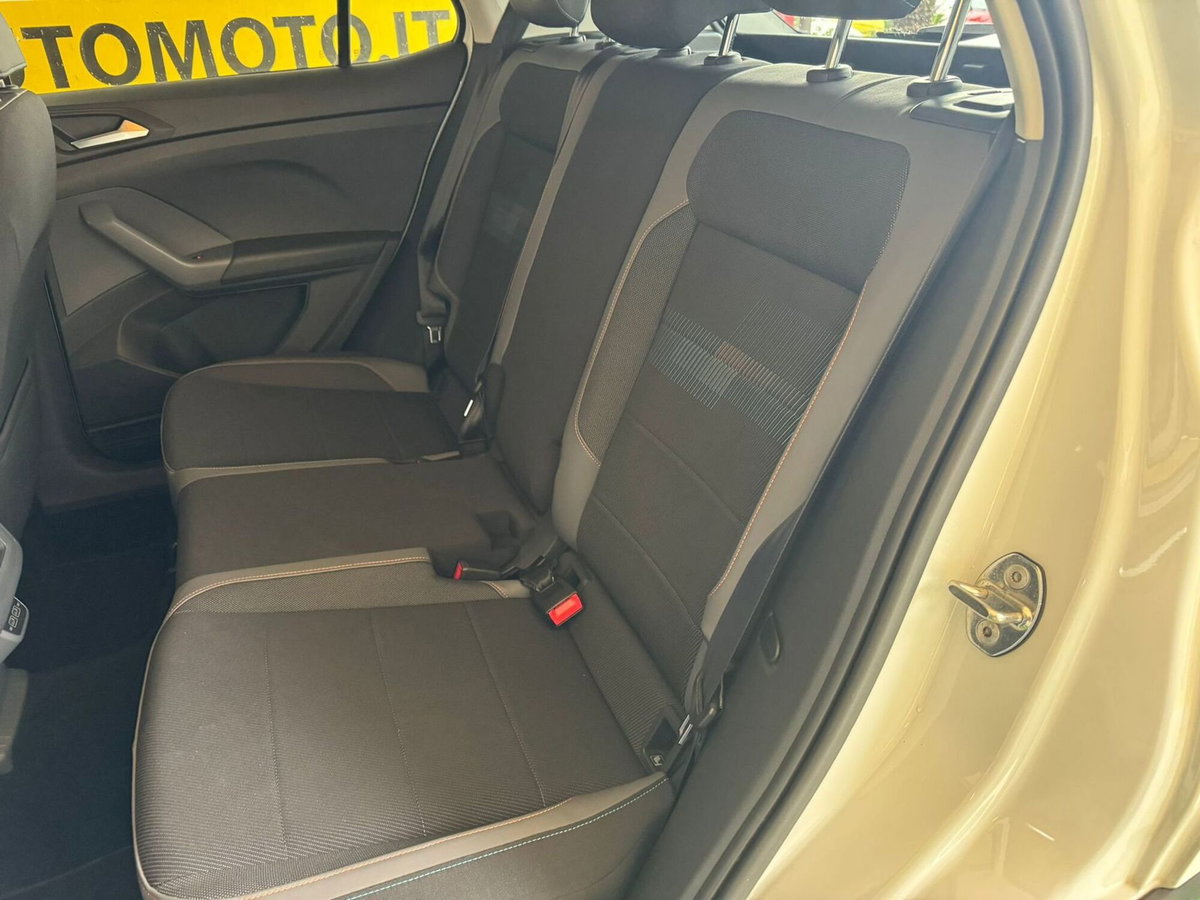 Volkswagen T-Cross 1.0 TSI Style BMT (14)