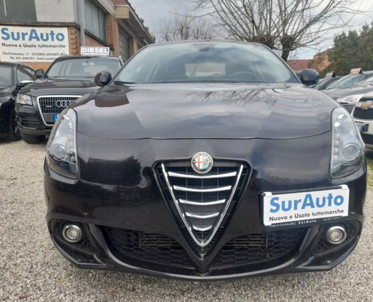 Alfa Romeo Giulietta 1.6 JTDm-2 Distinctive (4)