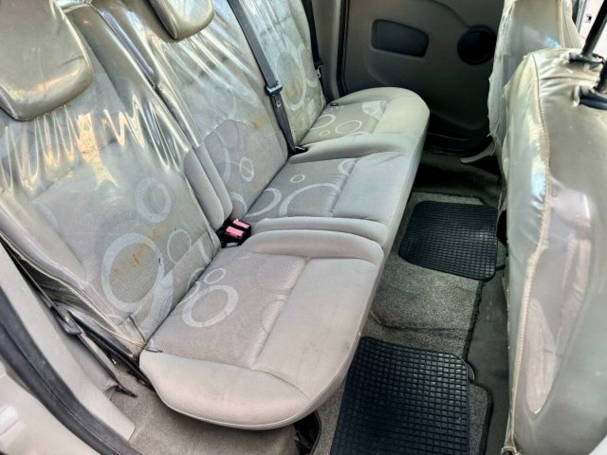 Renault Kangoo 1.5 dCi 90CV F.AP. 5 porte Tom Tom (10)
