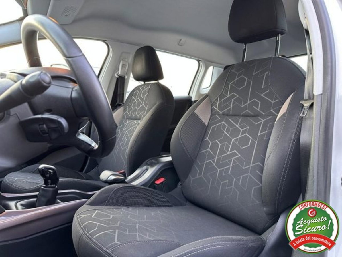 Peugeot 2008 VTi 82CV Allure (5)