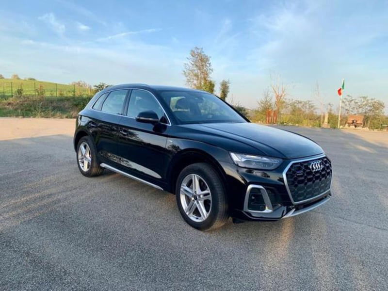 Audi Q5 40 2.0 tdi mhev 12V S line quattro s-tronic