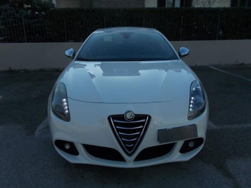 Alfa Romeo Giulietta 1.4 Turbo Distinctive 120cv