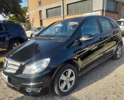 Mercedes-Benz Classe B 180 NGT BlueEFFICIENCY Executive (2)