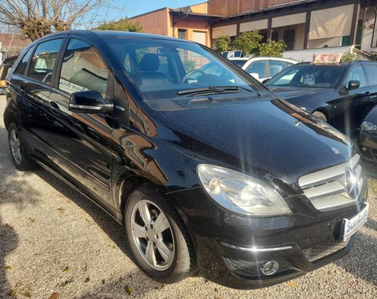Mercedes-Benz Classe B 180 NGT BlueEFFICIENCY Executive (3)