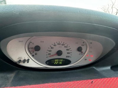 Lancia Ypsilon 100 (5)
