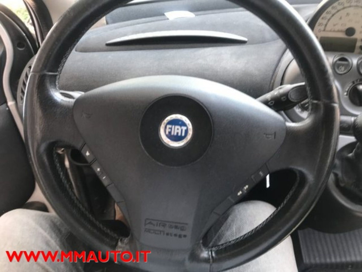 Fiat Multipla 1.6 16V Natural Power Dynamic (11)