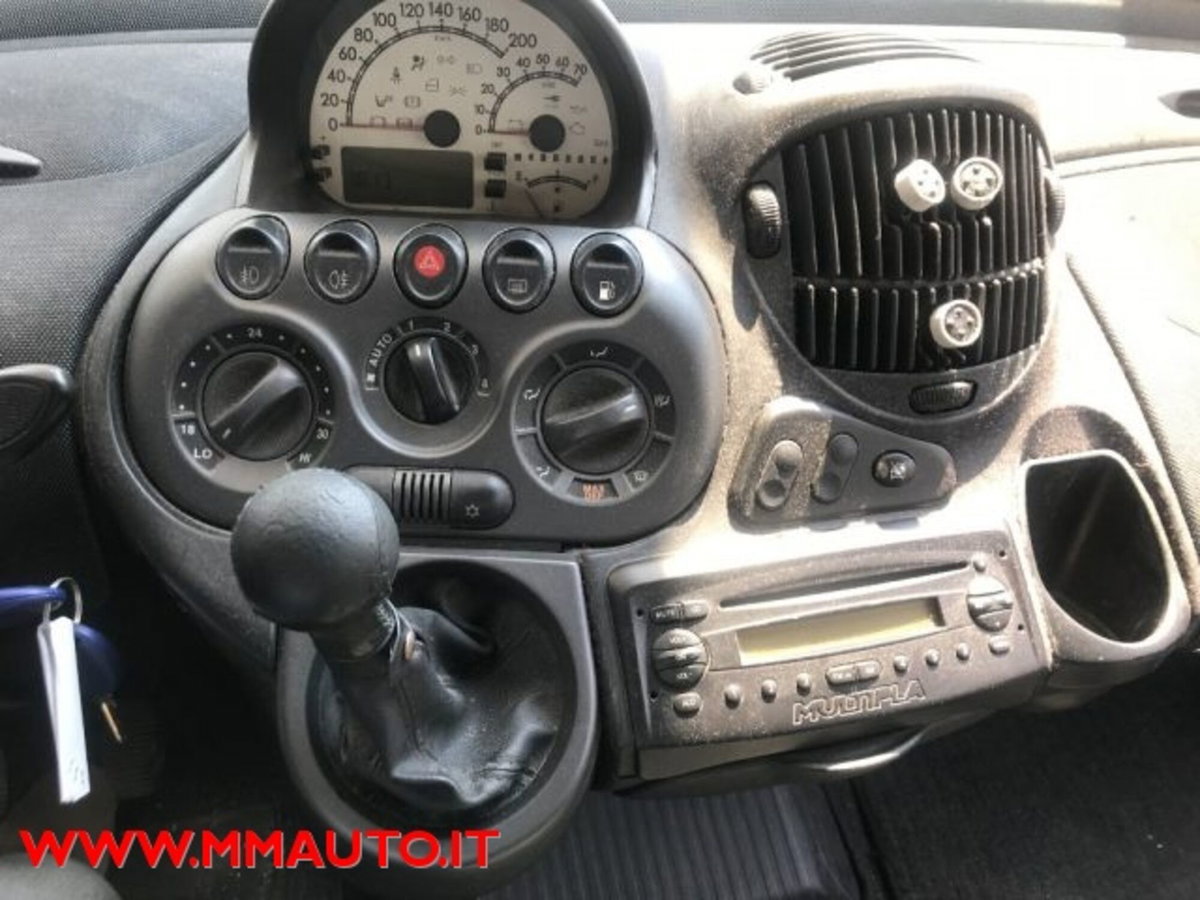Fiat Multipla 1.6 16V Natural Power Dynamic (12)