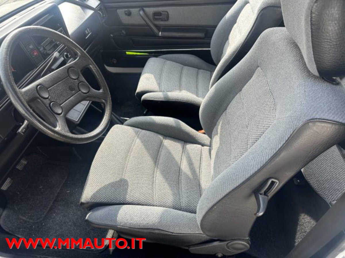 Volkswagen Golf Cabrio 1300 GL (10)