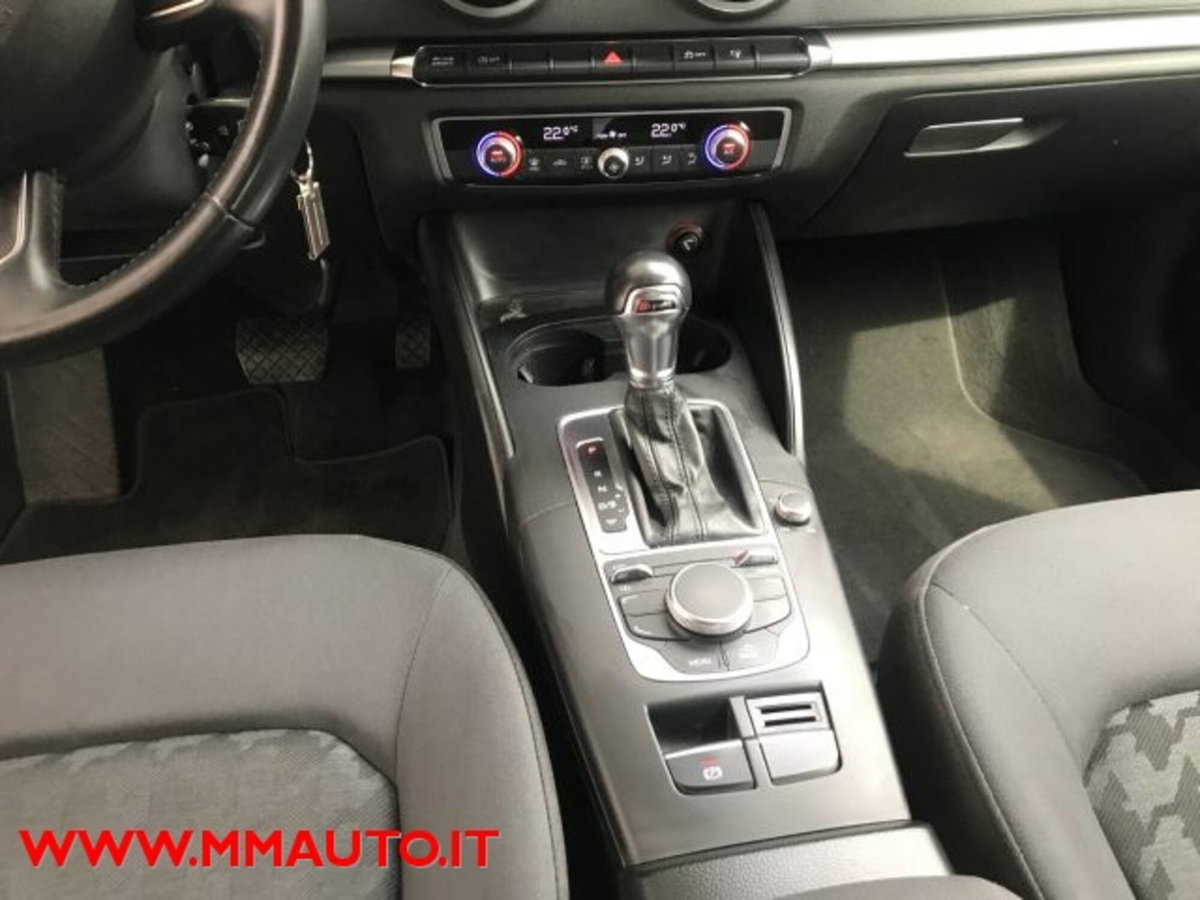Audi A3 Sportback 1.6 TDI clean diesel S tronic Attraction (9)