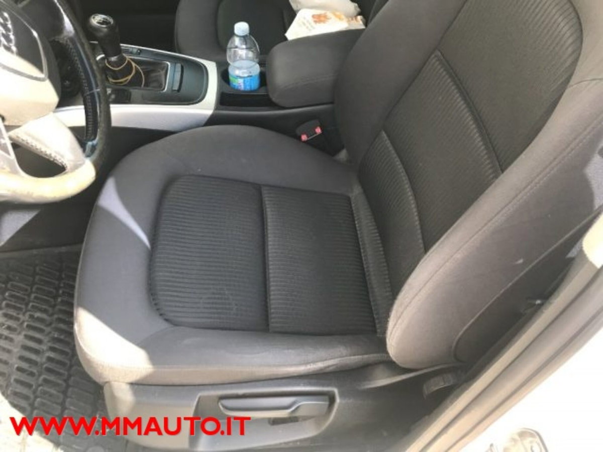 Audi A4 Avant 2.0 TDI 143CV F.AP. Ambiente (9)