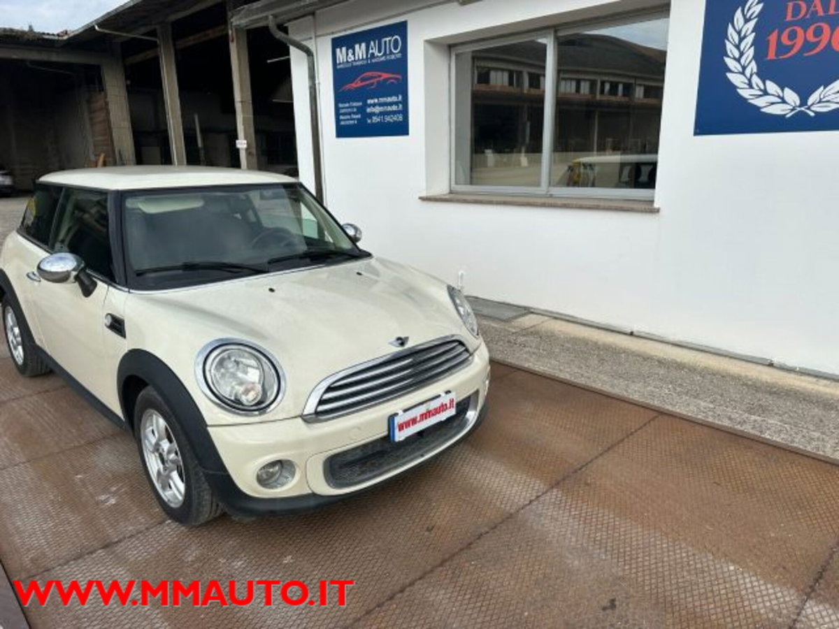MINI Mini 1.6 16V One D (2)