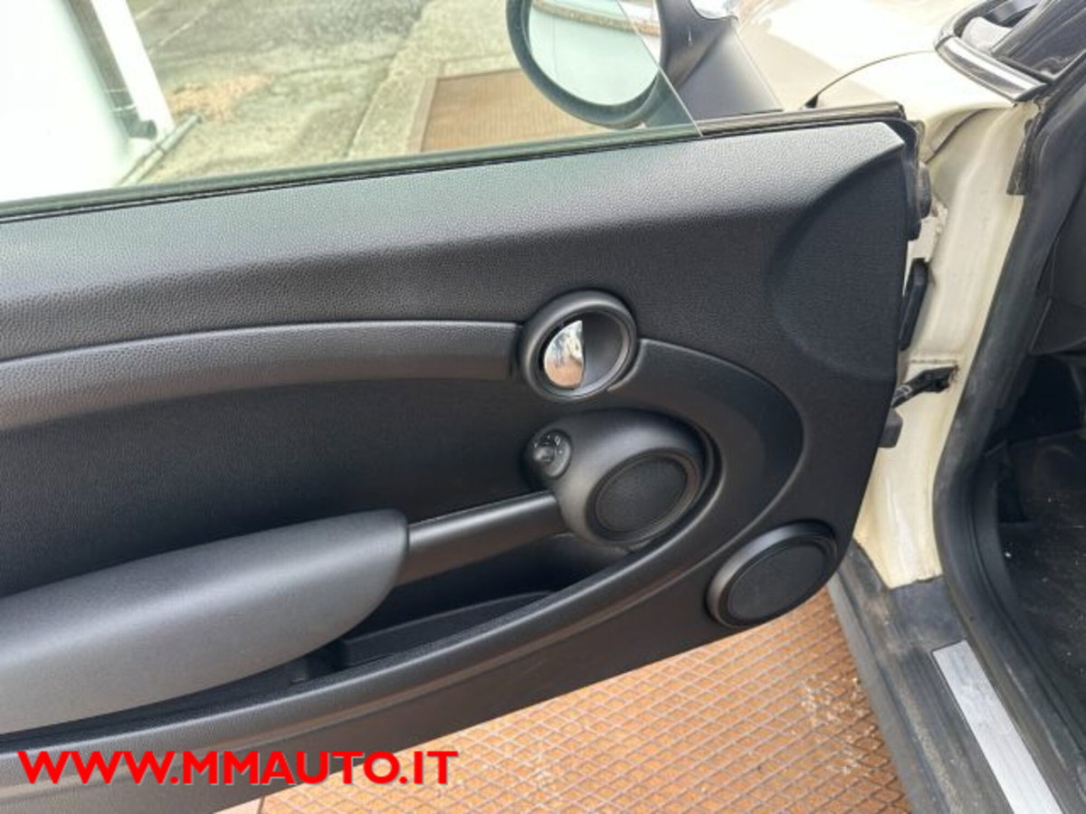 MINI Mini 1.6 16V One D (6)