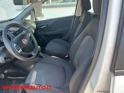 Fiat Punto 1.3 MJT II 75 CV 5 porte Street (9)