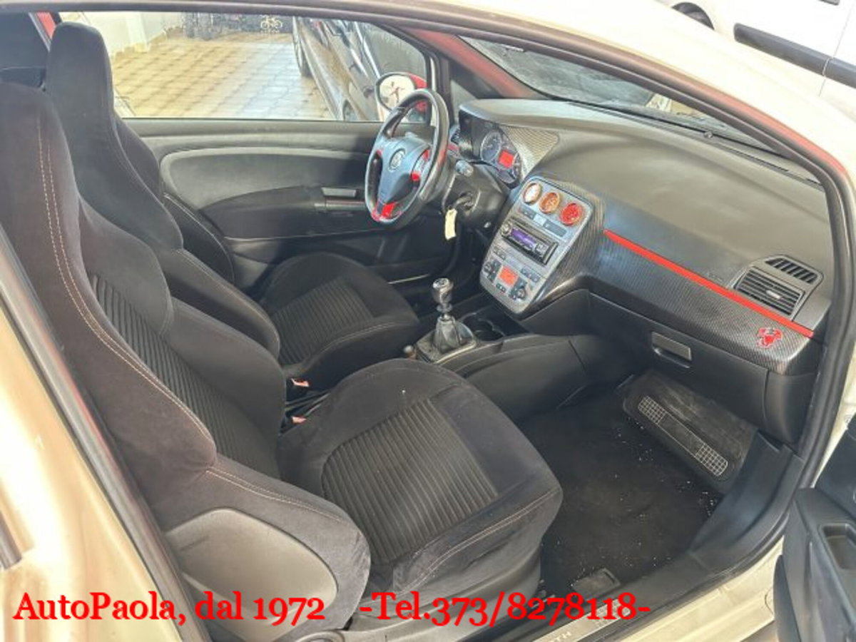 Abarth Grande Punto 1.4 T-Jet 16V 180 CV 3 porte SS (14)