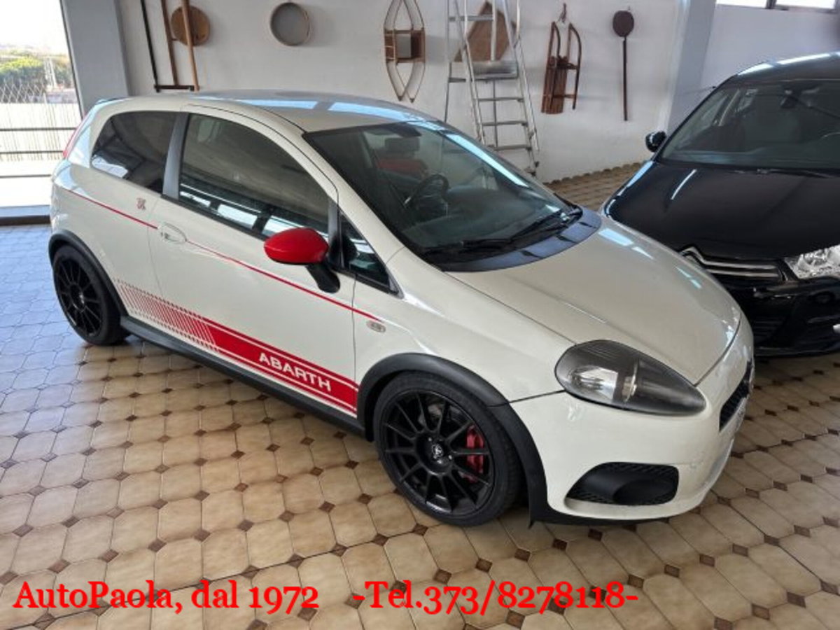 Abarth Grande Punto 1.4 T-Jet 16V 180 CV 3 porte SS (2)