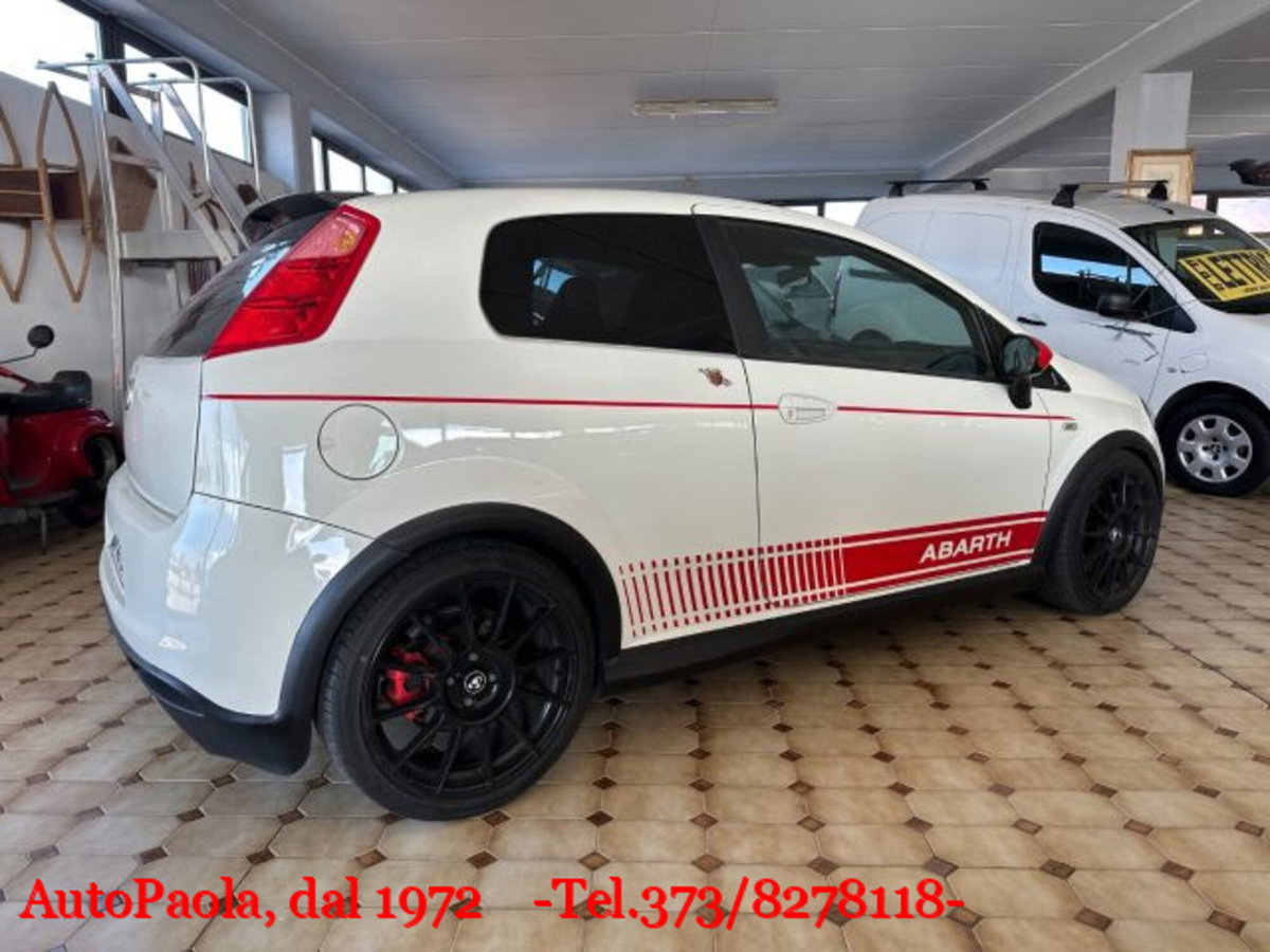 Abarth Grande Punto 1.4 T-Jet 16V 180 CV 3 porte SS (3)