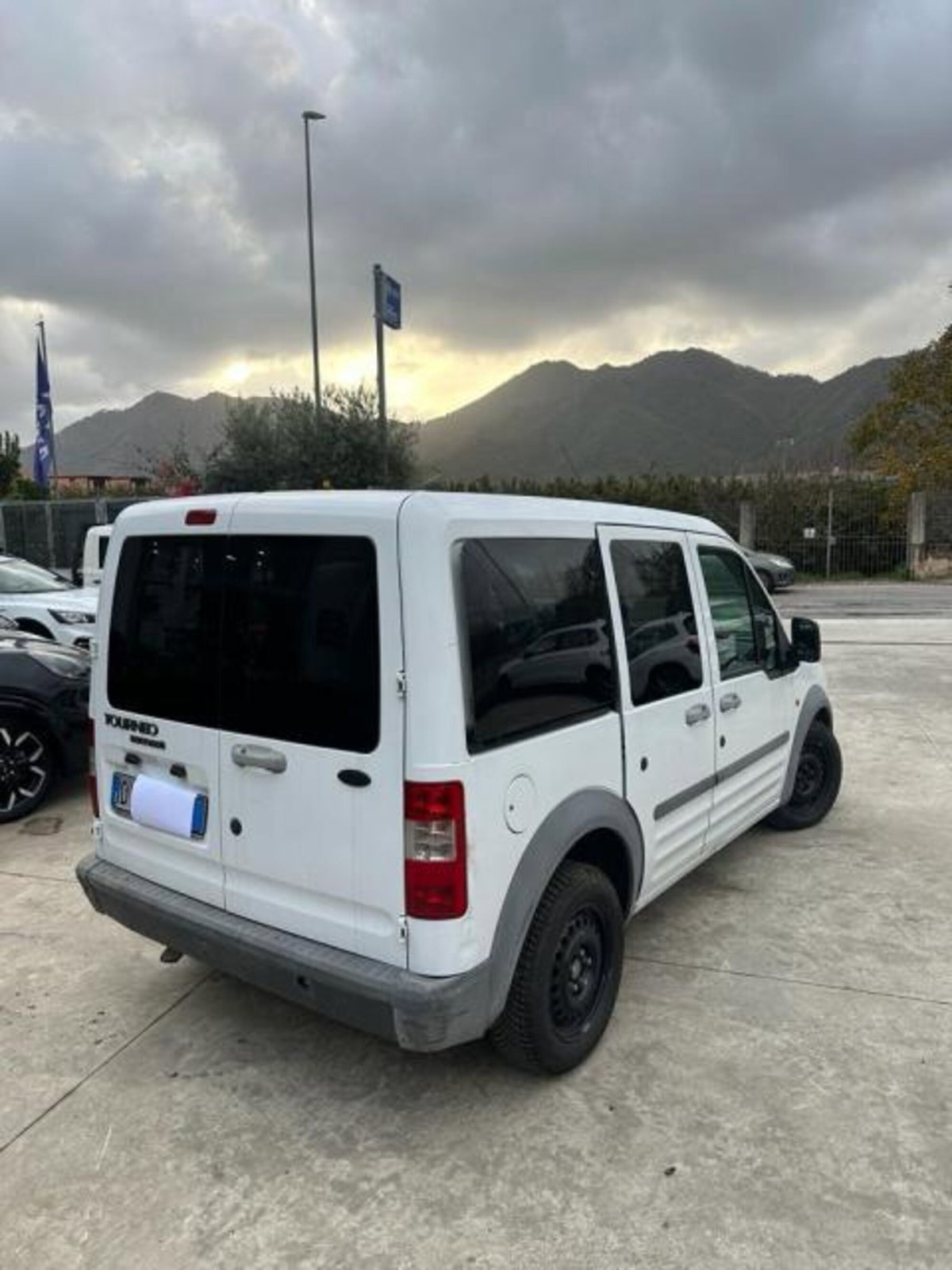 Ford Tourneo Connect 1.6 TDCi (3)
