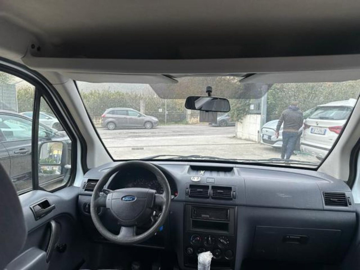 Ford Tourneo Connect 1.6 TDCi (5)