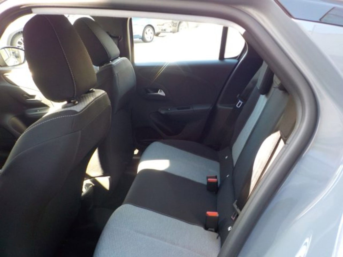 Opel Corsa 1.2 hybrid Edition 110cv dct6 (8)