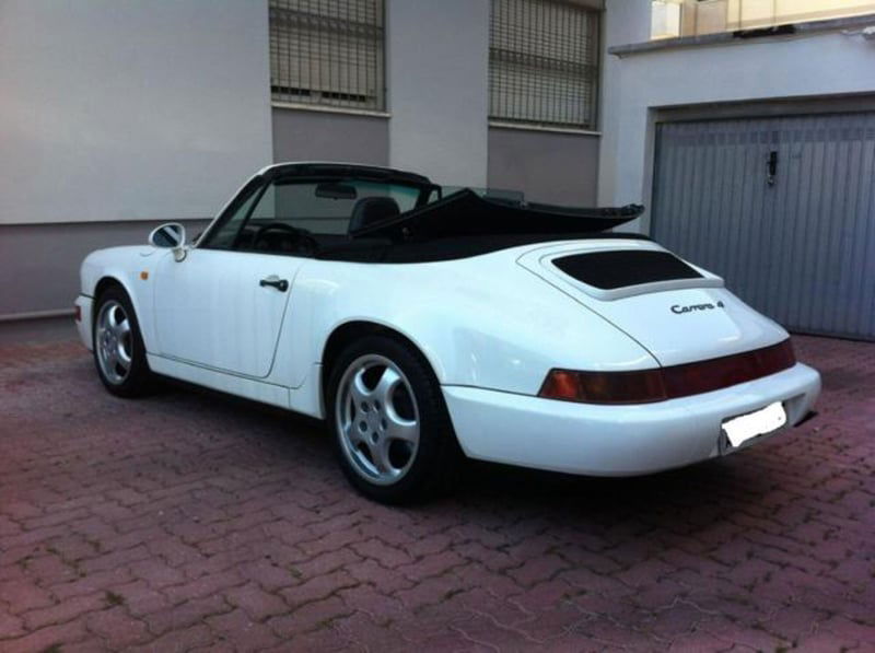 Porsche 911 Cabrio Carrera 4