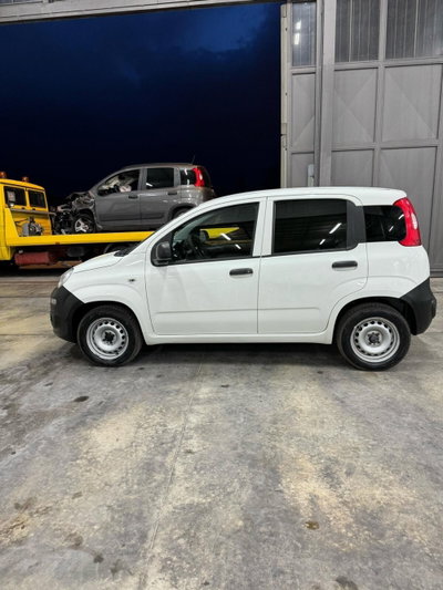 Fiat Panda 1.3 MJT 95 CV S&S Lounge (7)