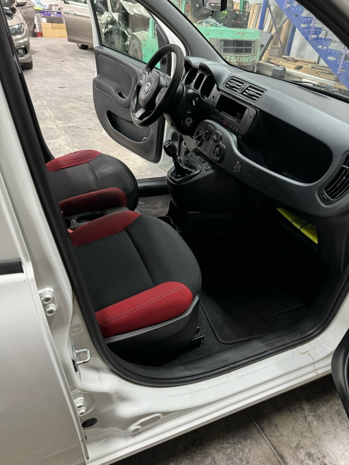 Fiat Panda 1.3 MJT 95 CV S&S Lounge (8)