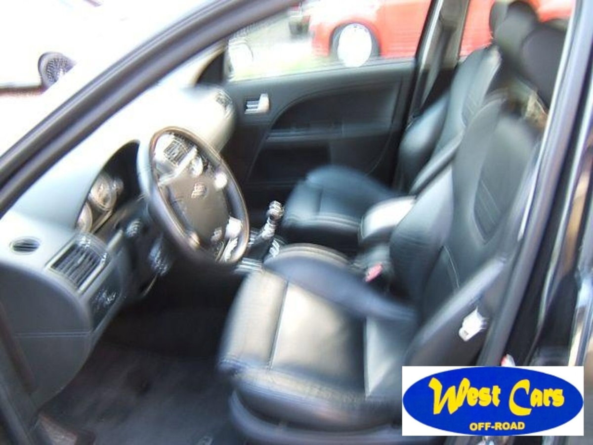 Ford Mondeo 3.0i V6 cat 4p. ST220 (16)