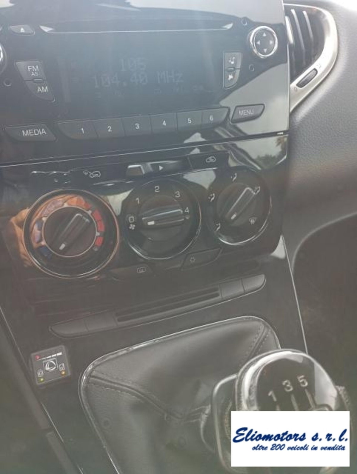 Lancia Ypsilon 1.2 69 CV 5 porte GPL Ecochic Silver (6)
