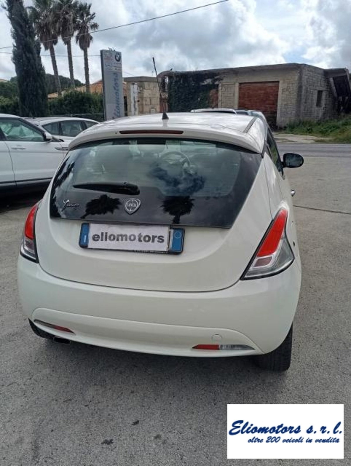 Lancia Ypsilon 1.2 69 CV 5 porte GPL Ecochic Silver (7)