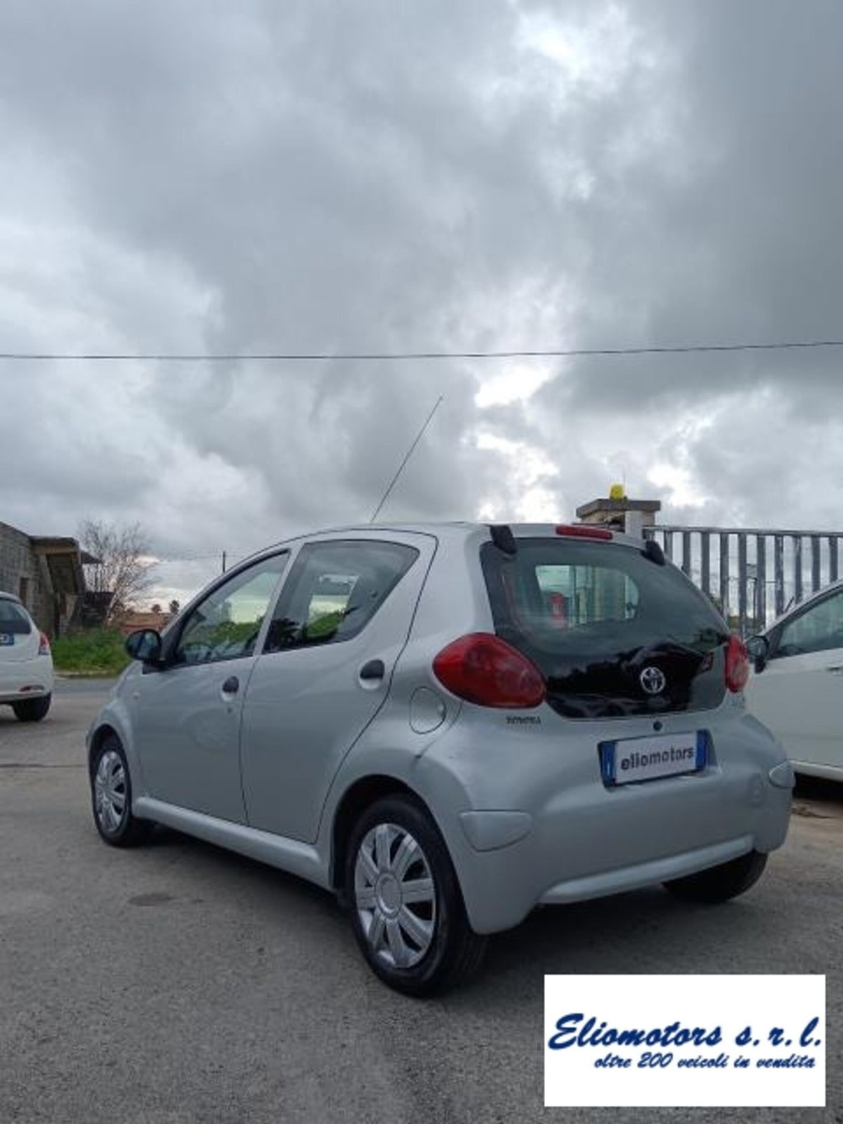 Toyota Aygo 1.0 12V VVT-i 5 porte Now (15)
