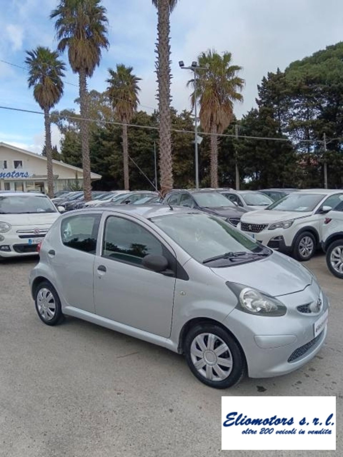 Toyota Aygo 1.0 12V VVT-i 5 porte Now (2)