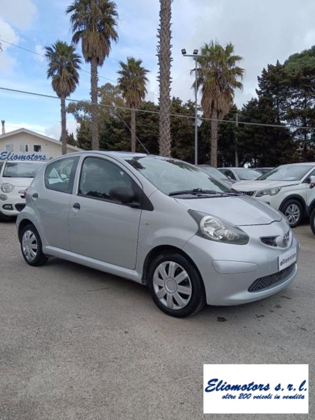 Toyota Aygo 1.0 12V VVT-i 5 porte Now (8)