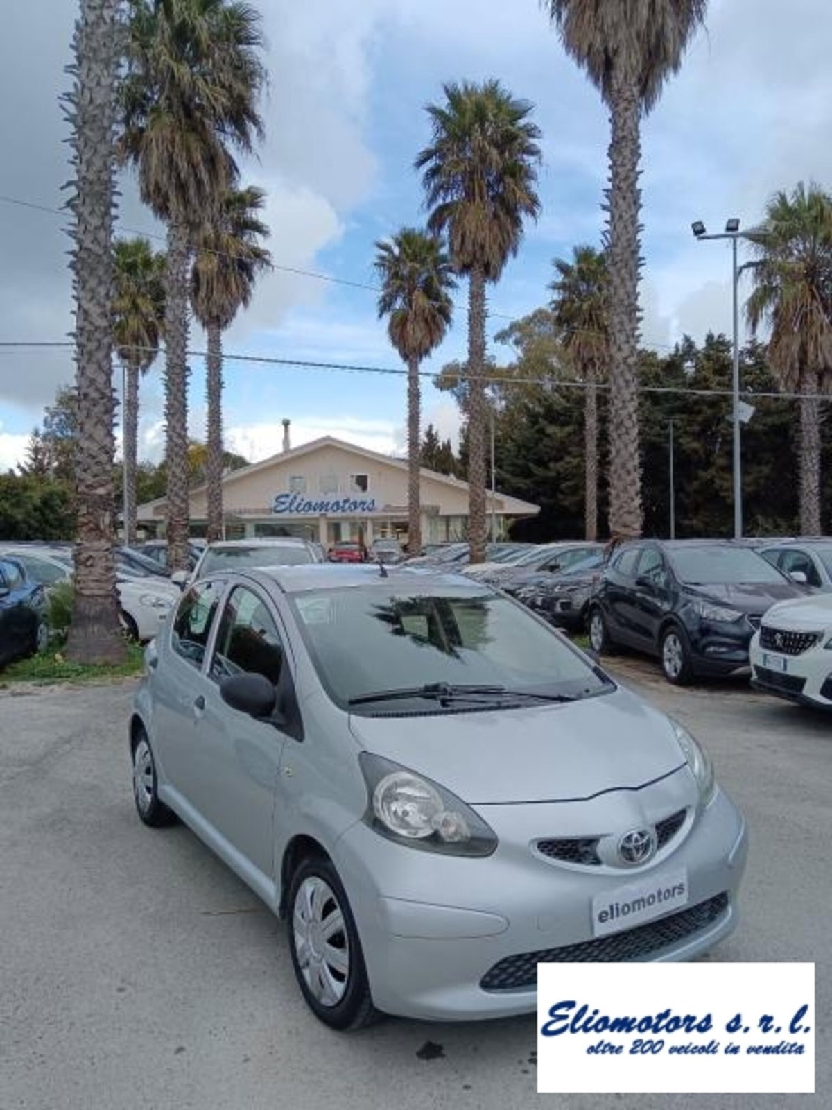 Toyota Aygo 1.0 12V VVT-i 5 porte Now (9)