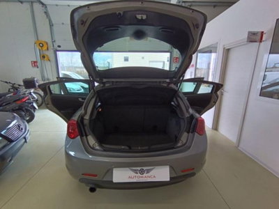 Alfa Romeo Giulietta 1.6 JTDm-2 Progression c/CL (18)
