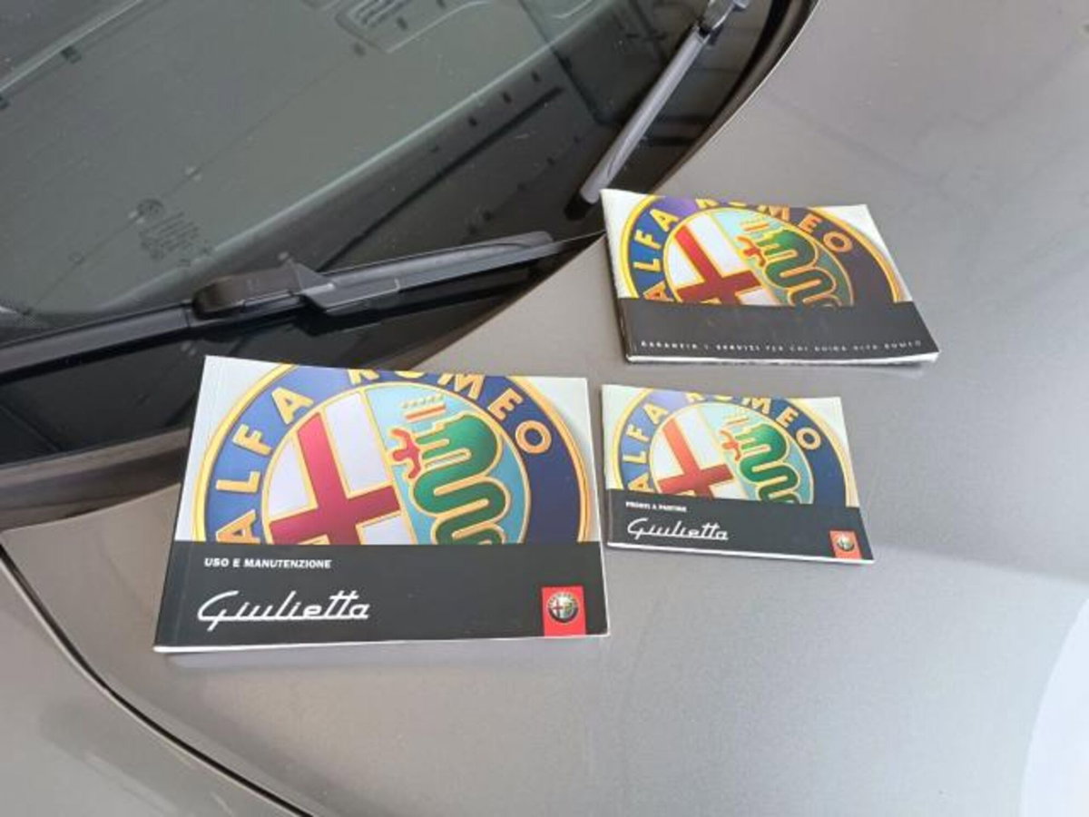 Alfa Romeo Giulietta 1.6 JTDm-2 Progression c/CL (19)