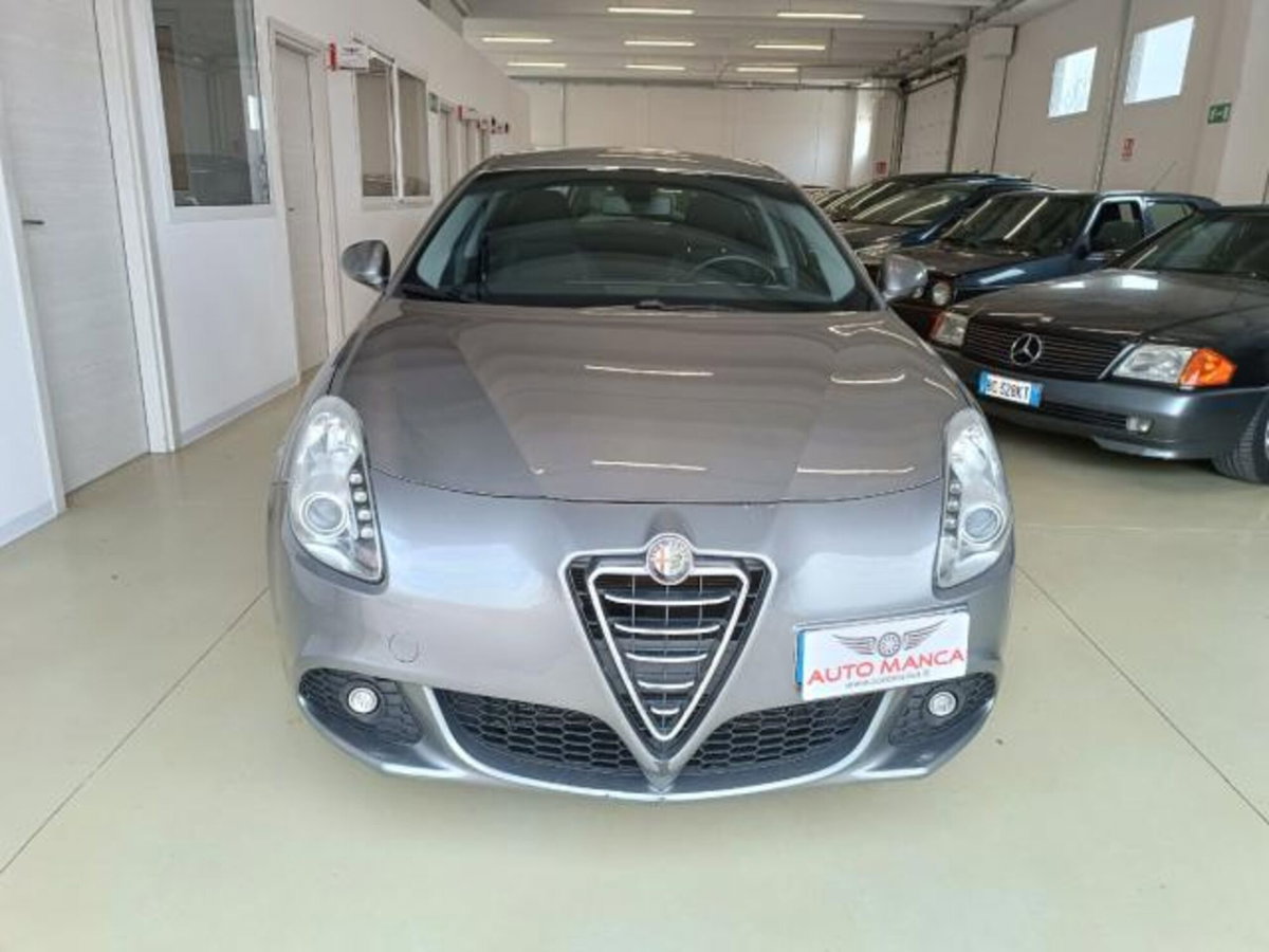 Alfa Romeo Giulietta 1.6 JTDm-2 Progression c/CL (2)