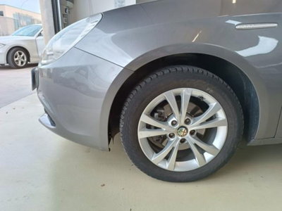 Alfa Romeo Giulietta 1.6 JTDm-2 Progression c/CL (20)